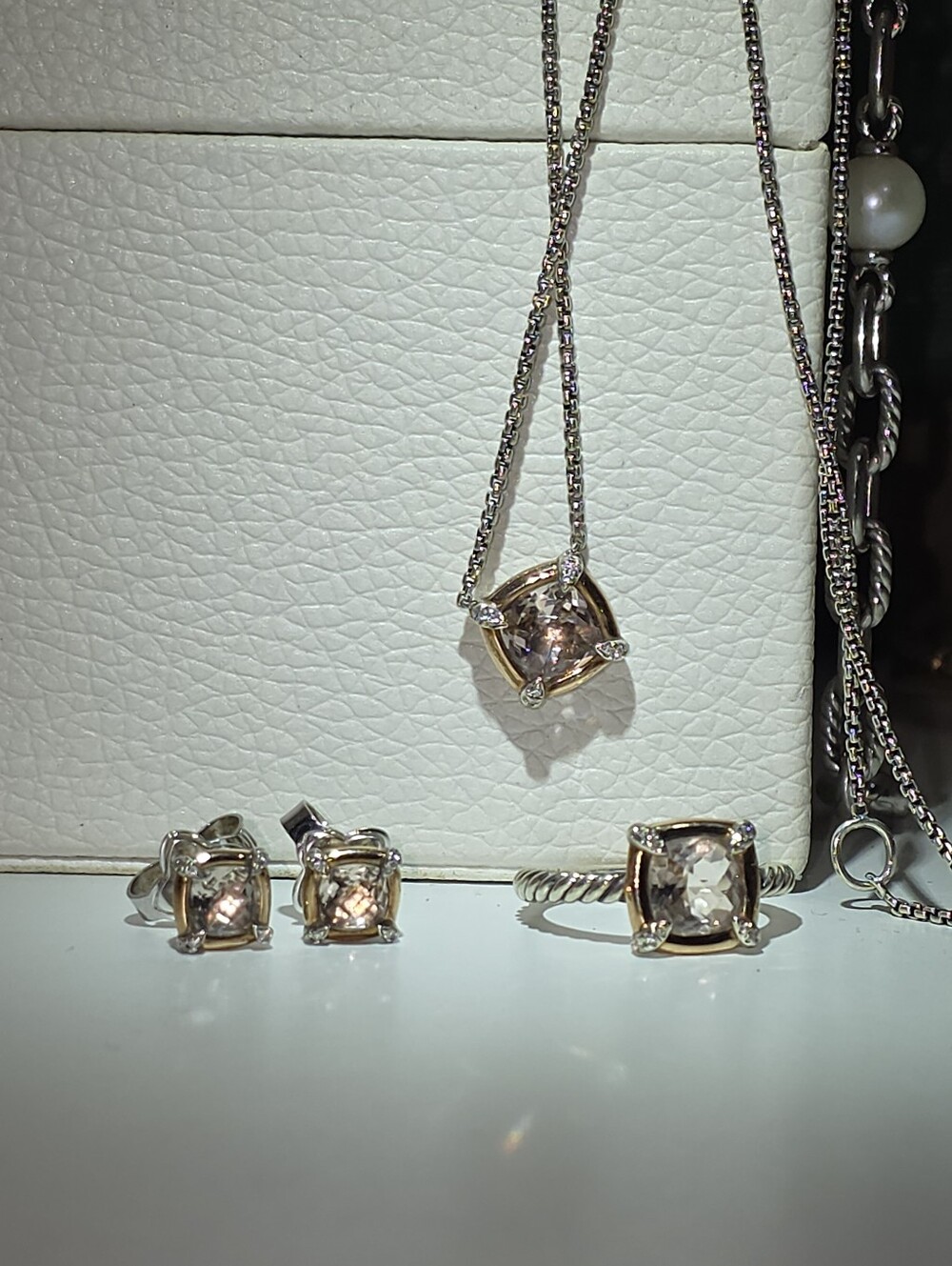David Yurman Petite Châtelaine Morganite & Pavé Diamond Stud Earrings